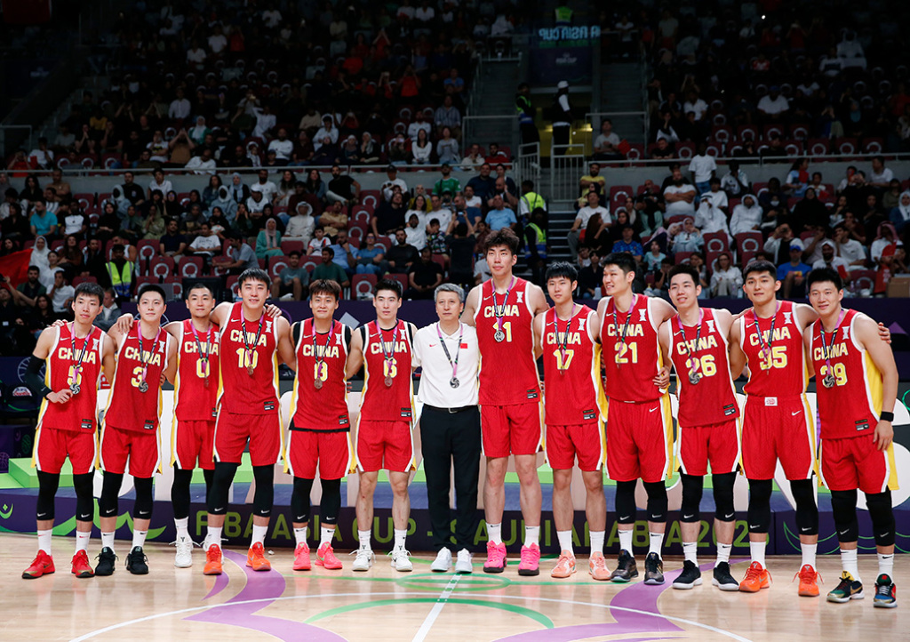 拼命三郎, 强队, 继而在一场 拼命三郎, 强队, 继而在一场