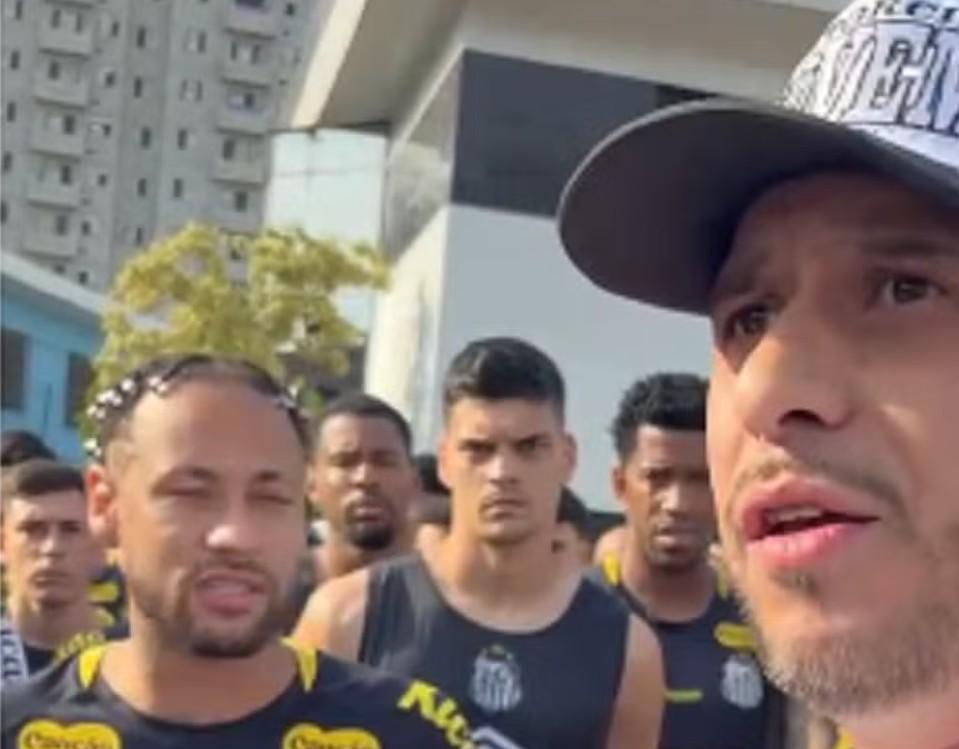 倾听球迷们 倾听球迷们