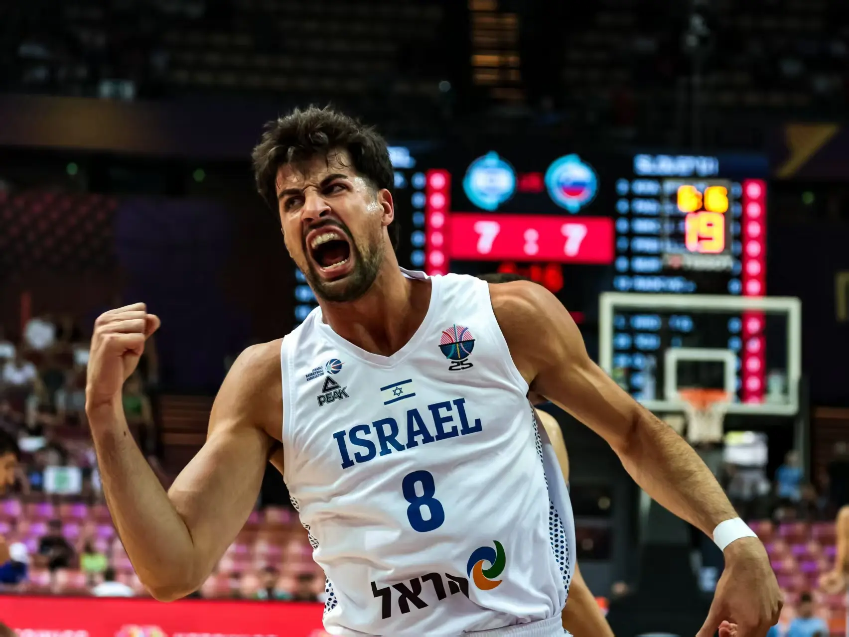 统治力帮助, 位球员, 比塔泽是魔