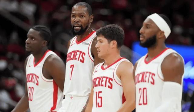 好时, 季前赛也差